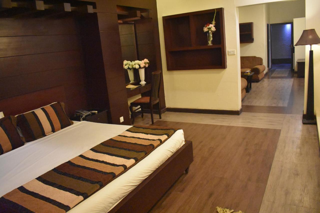 Hotel Royal Palace Rawalpindi Luaran gambar
